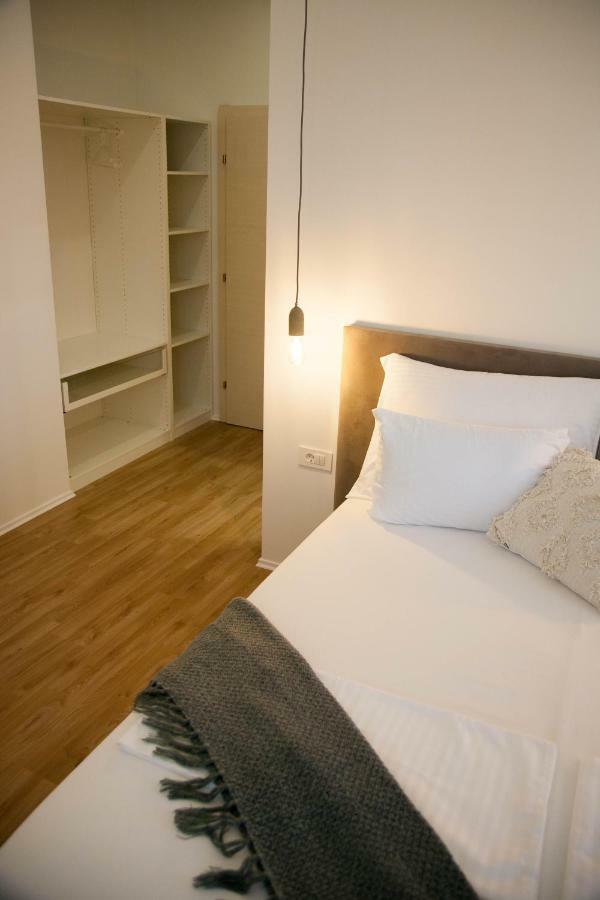 Soukki Town Centre Suites 1 Split Buitenkant foto