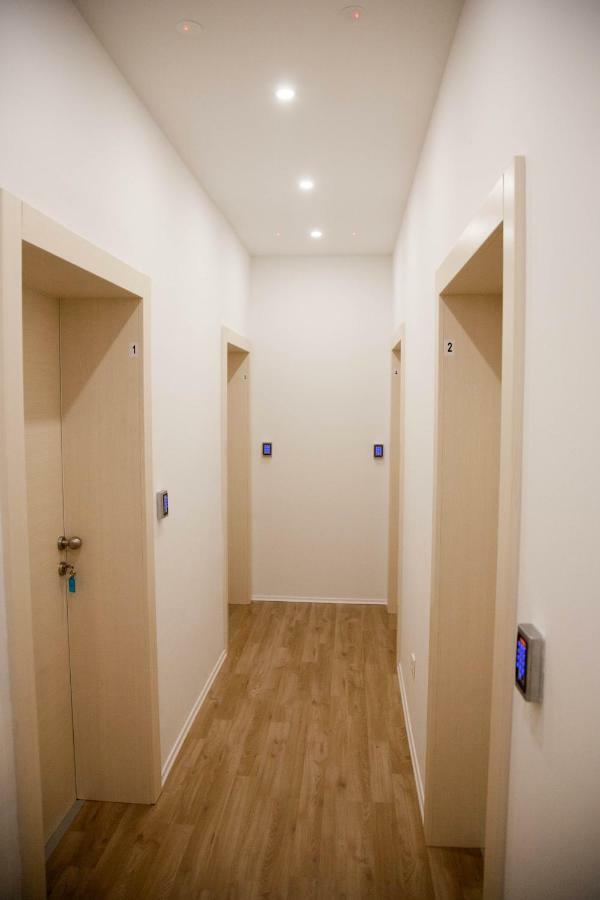 Soukki Town Centre Suites 1 Split Buitenkant foto